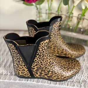 LONDON FOG LFW-Piccadilly Rain Boot Bootie Women’s Size 7. Leopard